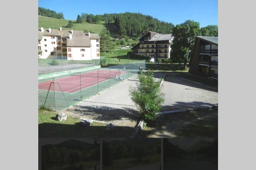 Petit Studio Mansarde 18 M2 Avec Navette Gratuit Aux Pistes De Ski Gresse-en-Vercors Ngoại thất bức ảnh