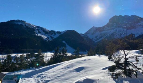 Petit Studio Mansarde 18 M2 Avec Navette Gratuit Aux Pistes De Ski Gresse-en-Vercors Ngoại thất bức ảnh